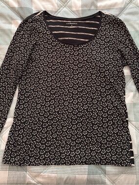 Bass Black & White Flowered Top with Striped Back